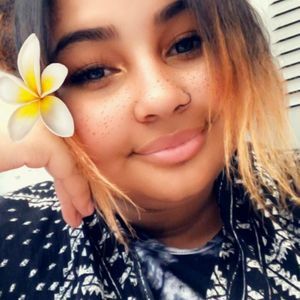 Meet your Posher, Aurora